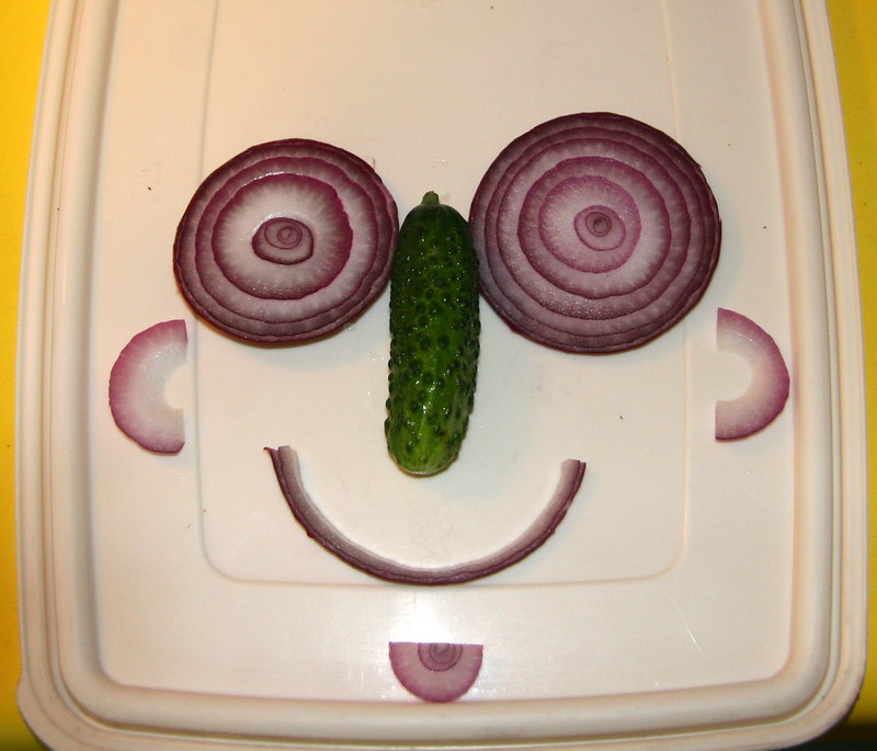 composizione-con-verdure-di-un-viso